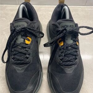 Hoka One One Mens Challenger ATR 6 1106510 BTYM Black Running Shoes Sneakers 8D